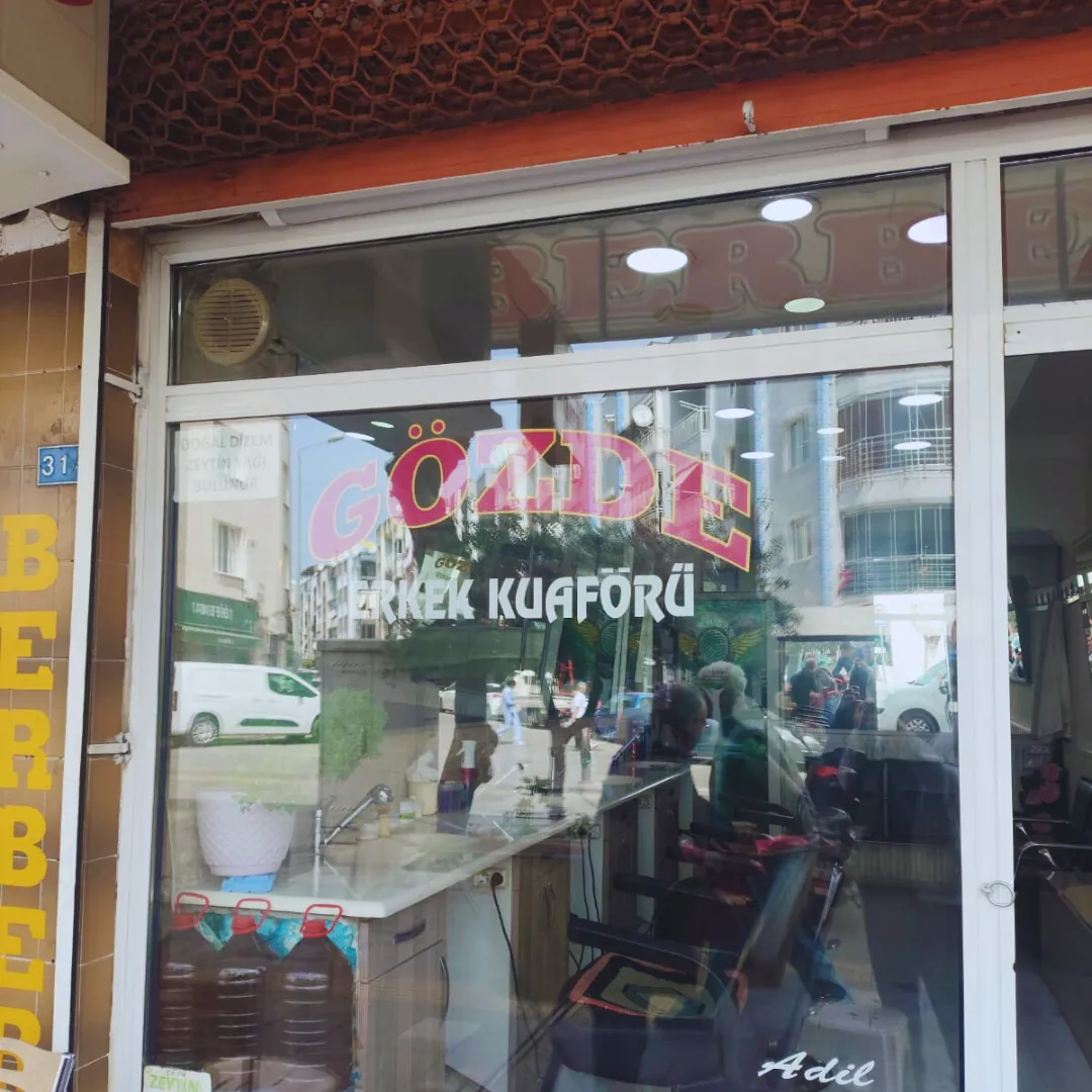 Gözde Erkek Kuaförü Akhisar salon içi